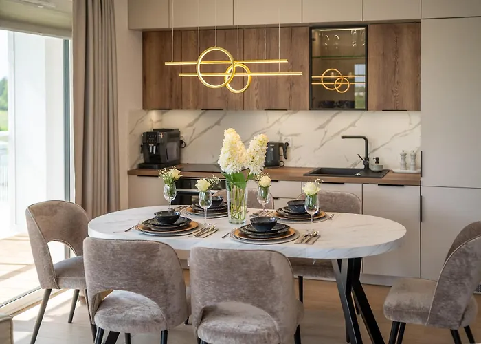 Lighthouse - Polanki Aqua - Prestige