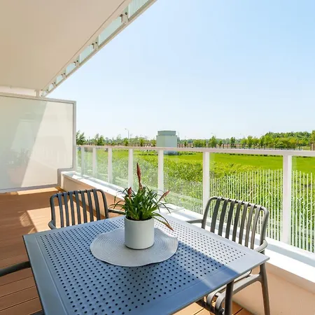 Lighthouse - Polanki Aqua - Prestige Apartment