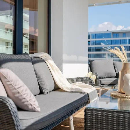 Lighthouse - Polanki Aqua - Prestige Kolobrzeg