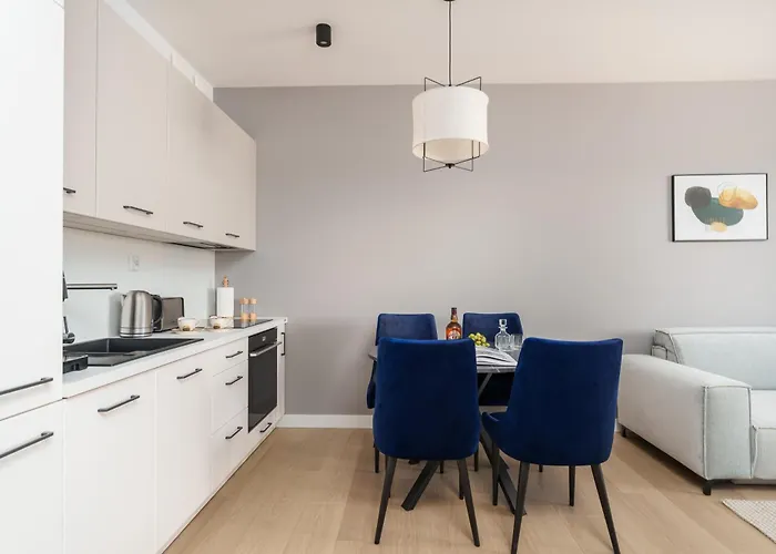 Lighthouse - Polanki Aqua - Prestige Apartment *