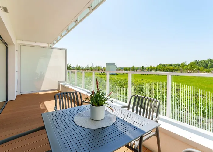 Lighthouse - Polanki Aqua - Prestige Apartament